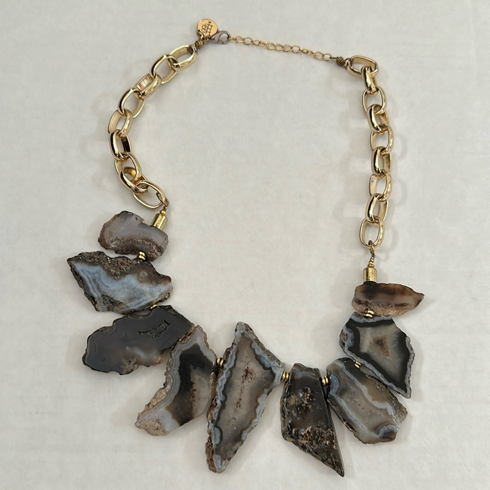 Bourbon and bowties necklace in great condition